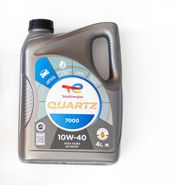 Aceite Total Quartz 7000 10W40 Nafta X 4 Litros